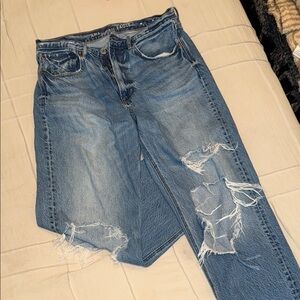 American Eagle Outfitters Blue Distressed Boyfriend Jeans